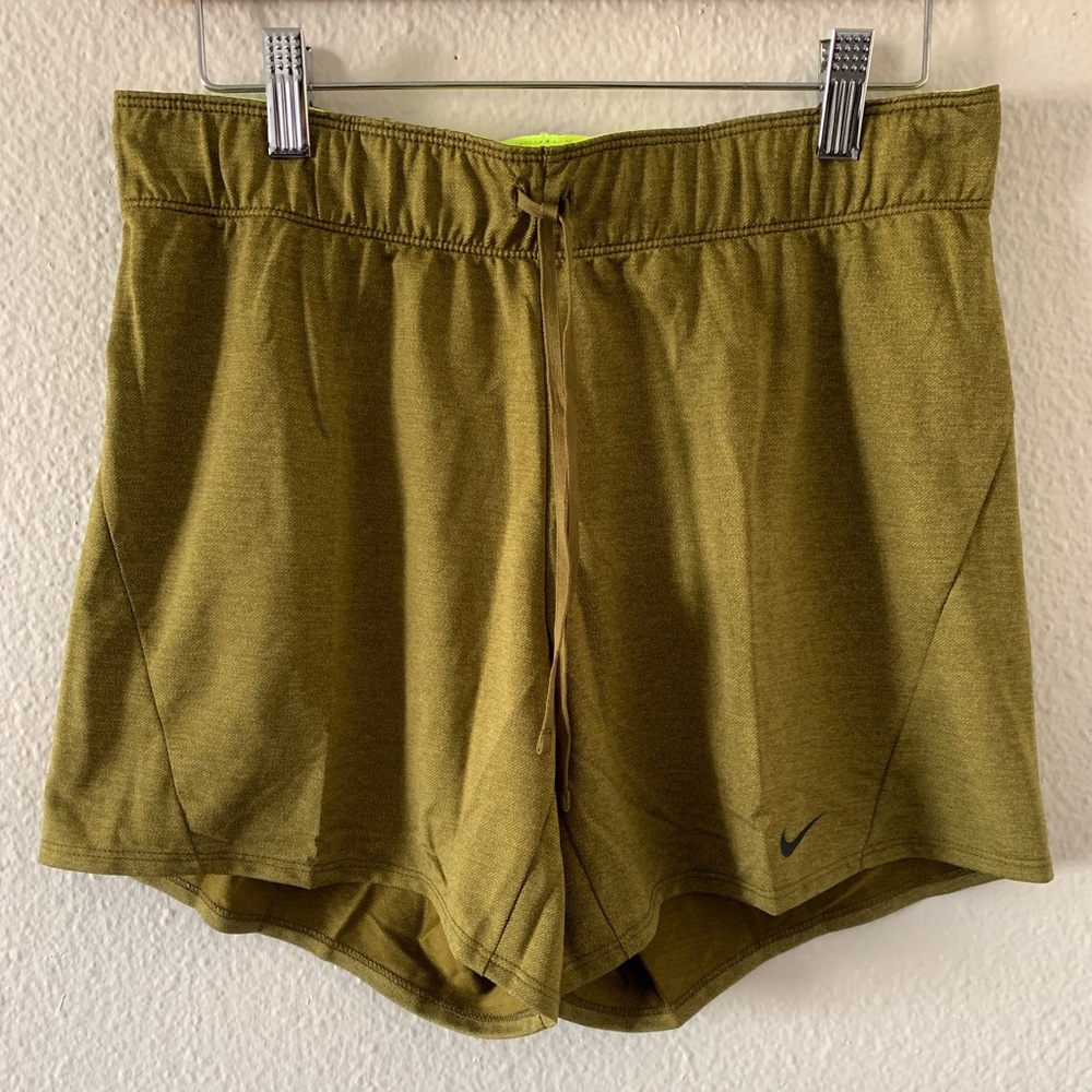 NWT Nike Olive Green Trainer Set / Bottom New Top Used Sold as Set